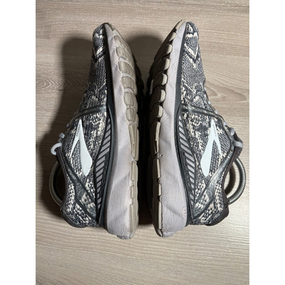Brooks Adrenaline GTS 20 Womens 8 Grey Snakeskin Running Shoes Trails Training - Picture 5 of 8